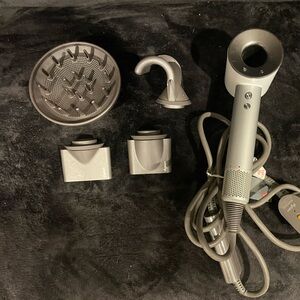 Dyson Supersonic Hair Dryer in Gray with Attachments